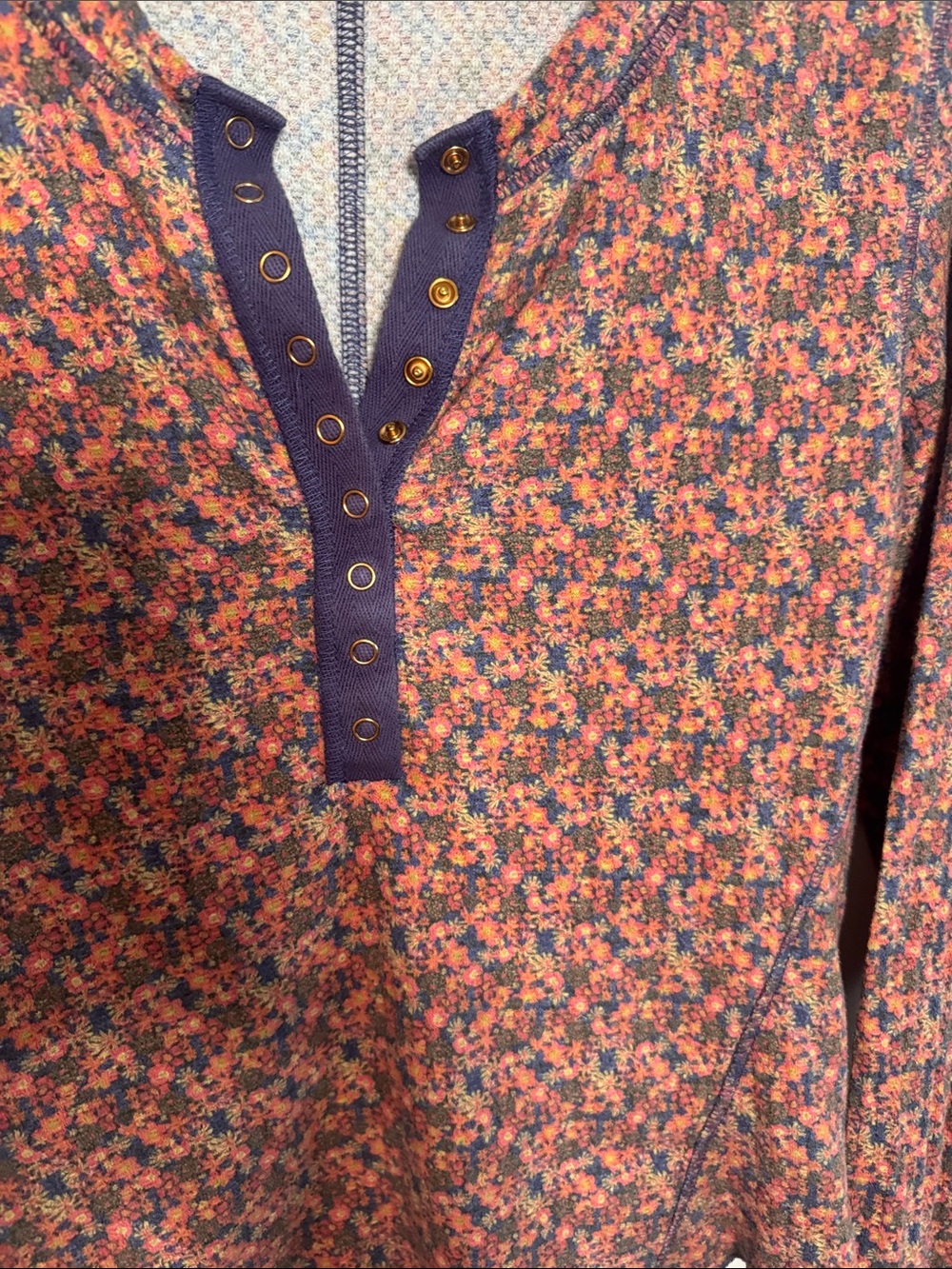 NATURAL LIFE Floral Henley with Navy Placket size large